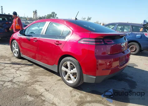 2015 Chevrolet Volt z USA, uszkodzony, nr VIN 1G1RB6E41FU137314